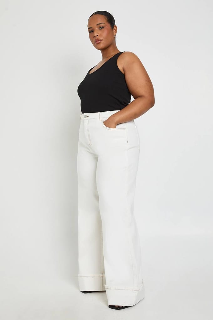 boohoo Dames Plus Omgeslagen Hoge Taille Wijde Pijpen Jeans | Ecru | Maat: 28