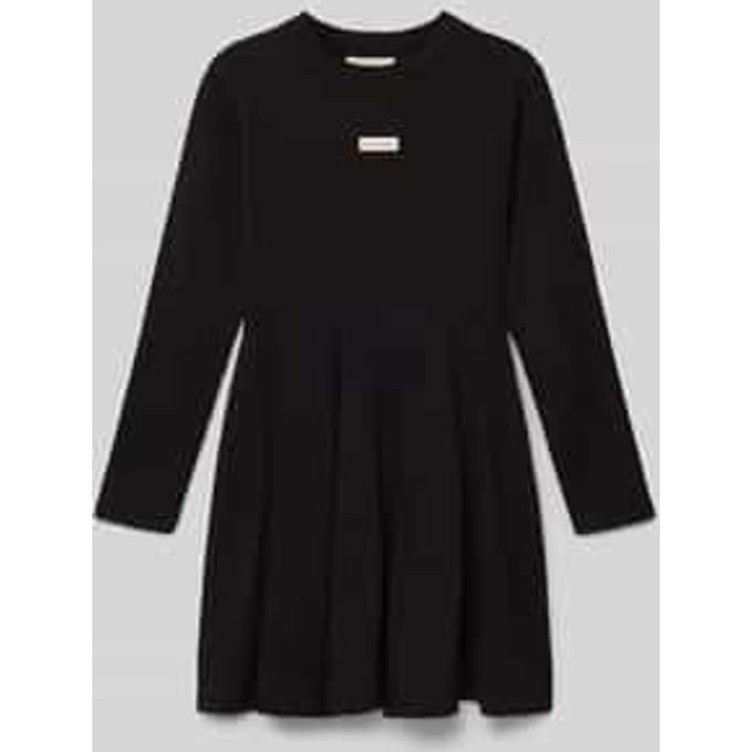Knielange jurk met labeldetail