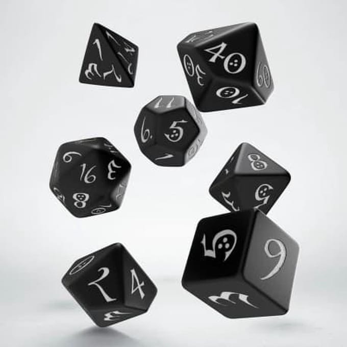 Q-Workshop Classic RPG zwart-wit dobbelstenen set (7)
