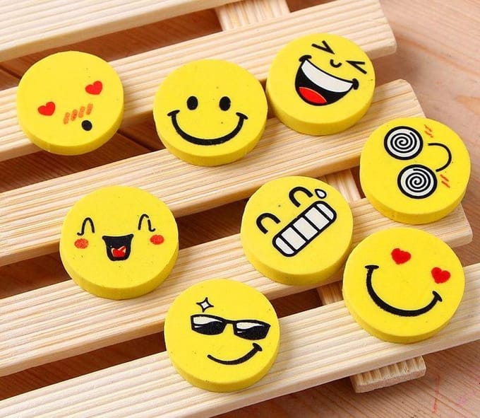 4 stuks Emoji gummen