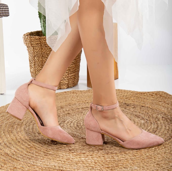 Marcelle Lage Blokhak Pumps