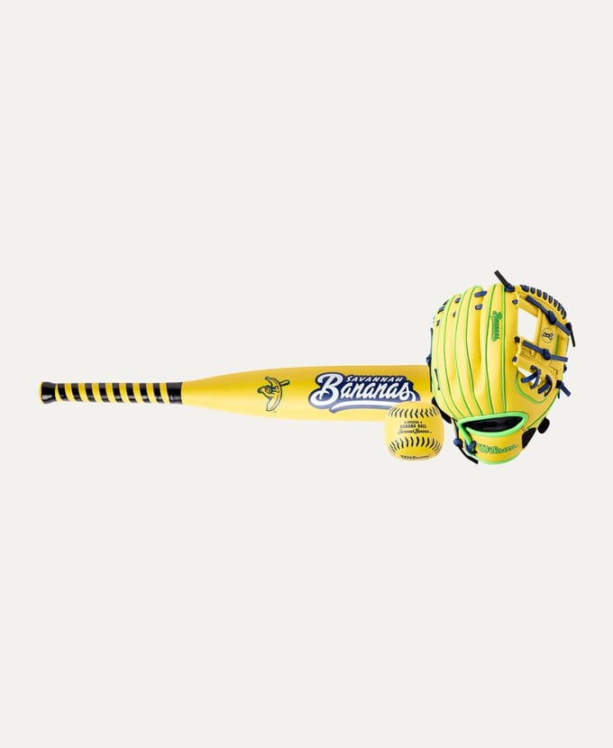 Wilson 2026 Savannah Bananas A200 10" Glove Ball Bat Combo