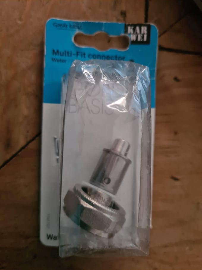 Kiwa Multi-Fit connector
