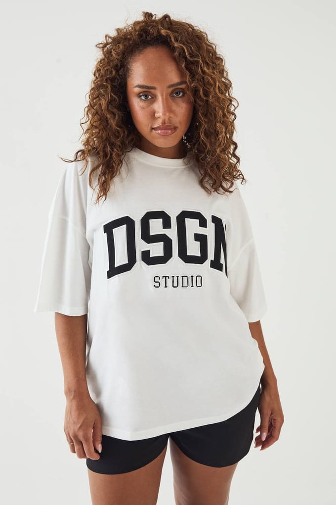 Dames Dsgn Studio Collegiate Applique Oversized T-shirt | Wit | Maat: Small