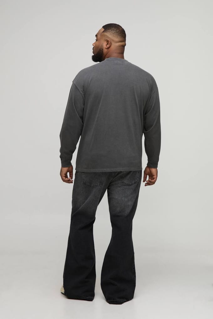 Plus Gescheurde Laaghangende Zoom Stijve Uitlopende Jeans | Washed Black | Size 42