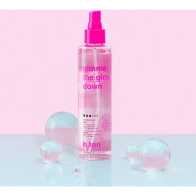 b.tan Gimme The Glow Down Facial Tan Mist - Rosewater Darker - 190 ml