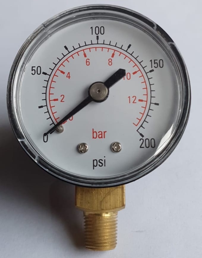 K&W Manometer 50 mm diameter 0-12 bar met 1/8" onder aansluiting geschikt voor luchtdruk