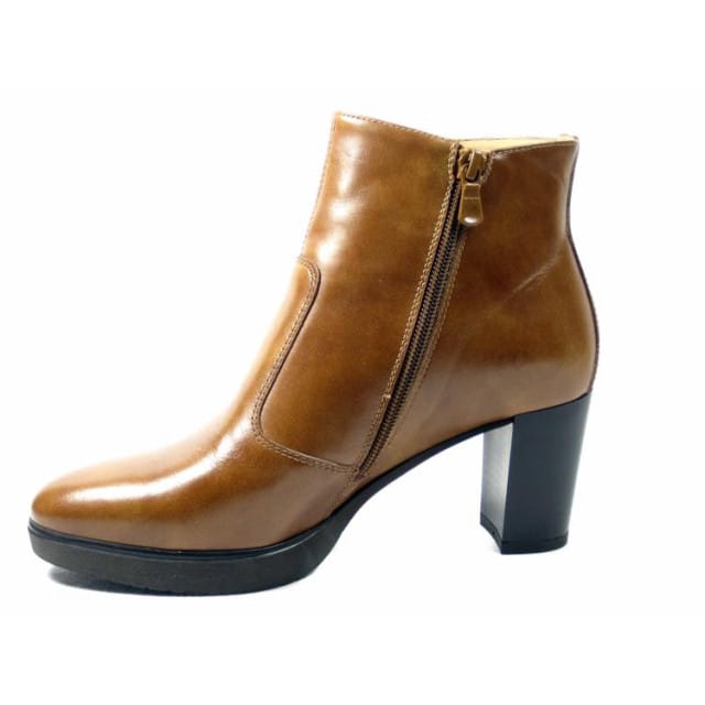 Nero Giardini Cognac Enkellaars Gesp