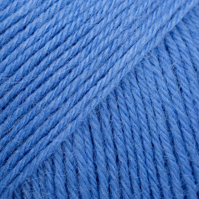 DROPS Fabel Uni Colour - 116 korenbloemblauw - Wol Garen