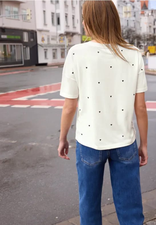 Shirt met ronde hals en hartjesprint