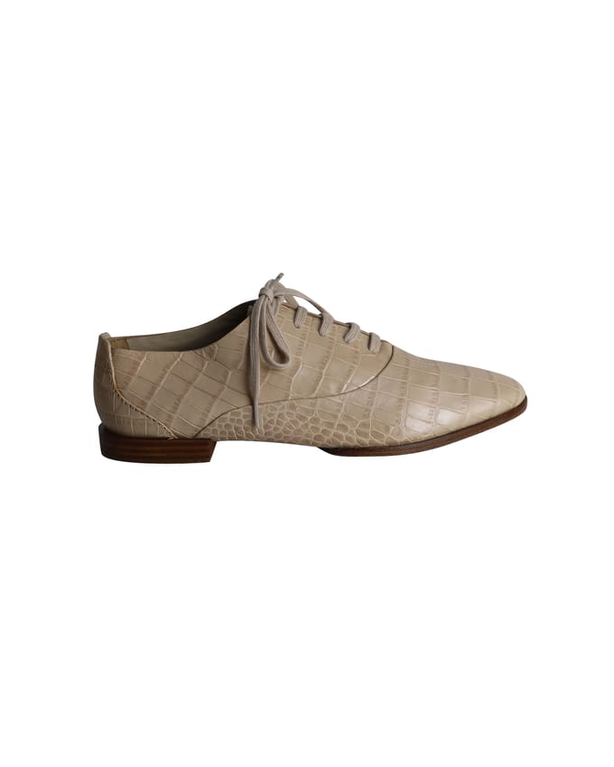 Alexander Wang Ingrid Croc-Embossed Oxfords in Beige Kalfsleer