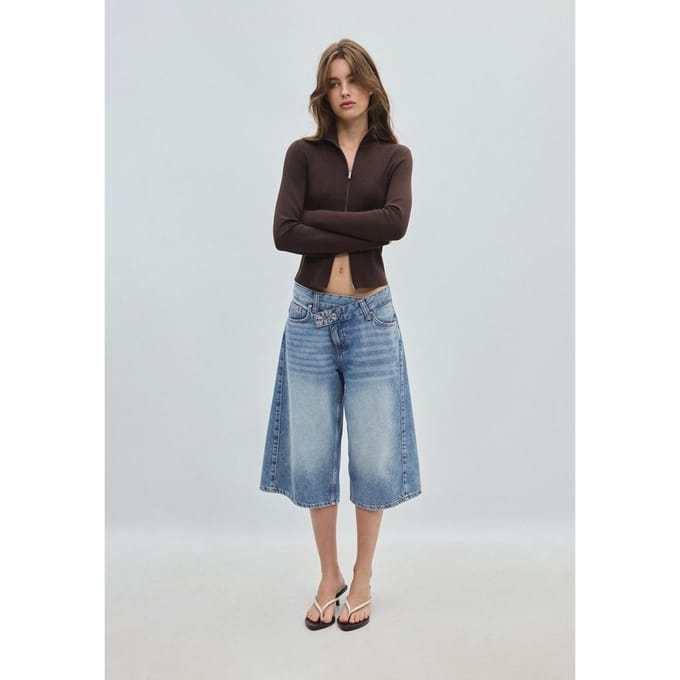 Stradivarius Getailleerde soft touch sweater met rits  Bruin L