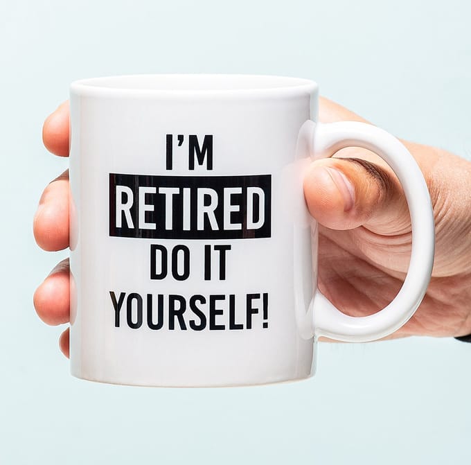Mok Im Retired, Do It Yourself van Ditverzinjeniet.nl