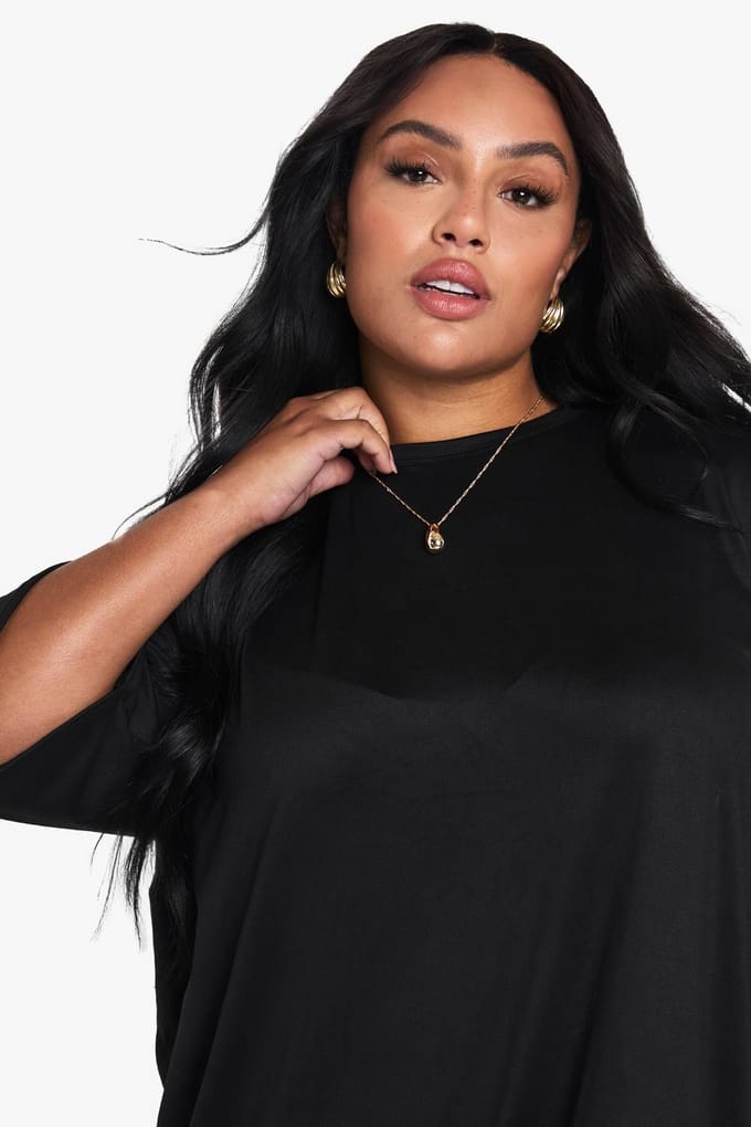 boohoo Dames PLUS T-SHIRT MINijURK | Zwart | Maat: 48
