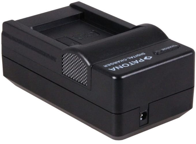 Patona lader voor Canon NB-11L inclusief kabels