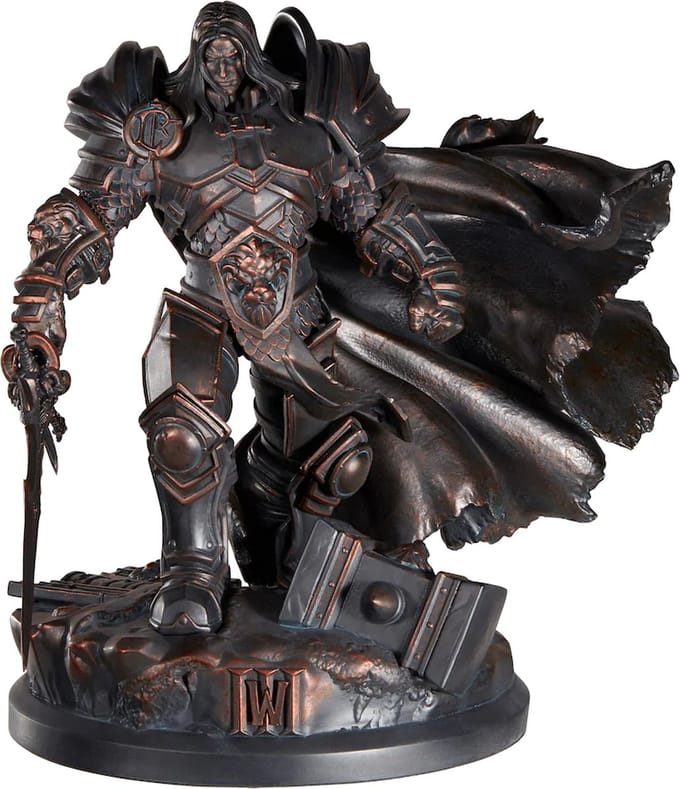 Blizzard - World of Warcraft III - Prince Arthas 25 cm - Figuur