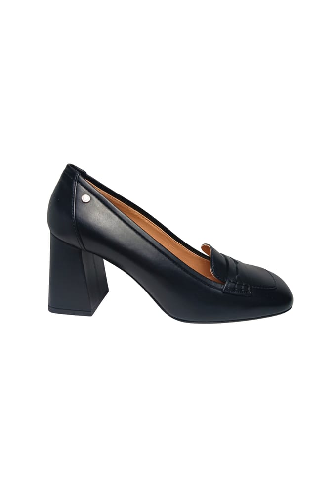 sa10077G9gvit000 Pollini Vrouwen leder zwart