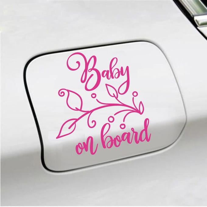 Bumpersticker - Baby On Board - 12,7 X 11,7 - Roze
