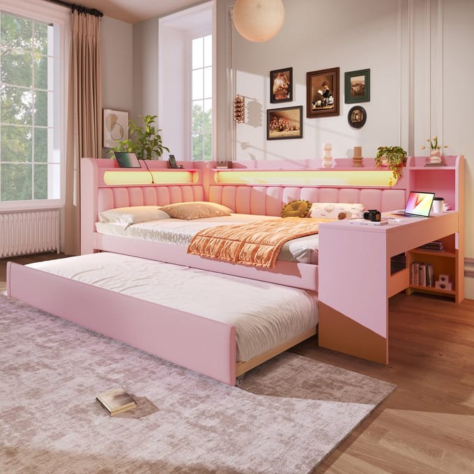 MODFU Bedframe 140x200 cm – Roze dagbed met uitschuifbed & bureau – 7-kleuren LED & USB – Gestoffeerd – MDF