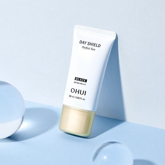 [O HUI] Day Shield Perfect Sun Black 30mL white