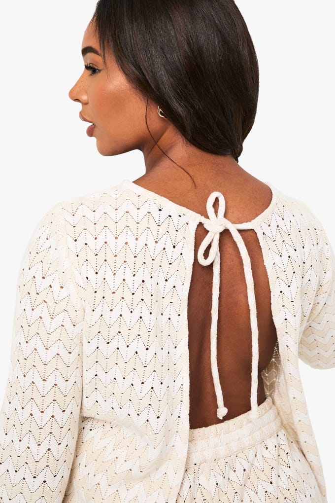 boohoo Dames Plus Zig Zag Gebreide Tie-Front Strandtop | Beige | Maat: 46