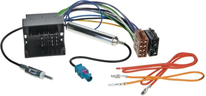 Radio Aansluitkabel DIN Div. modellen Audi- Seat- Skoda- VW - Maserati incl. Antenne Phantom power