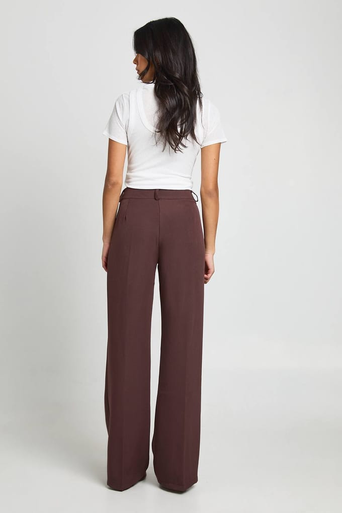 boohoo Dames Geweven op maat gemaakte slanke rechte broek | Chocoladebruin | Maat: 44
