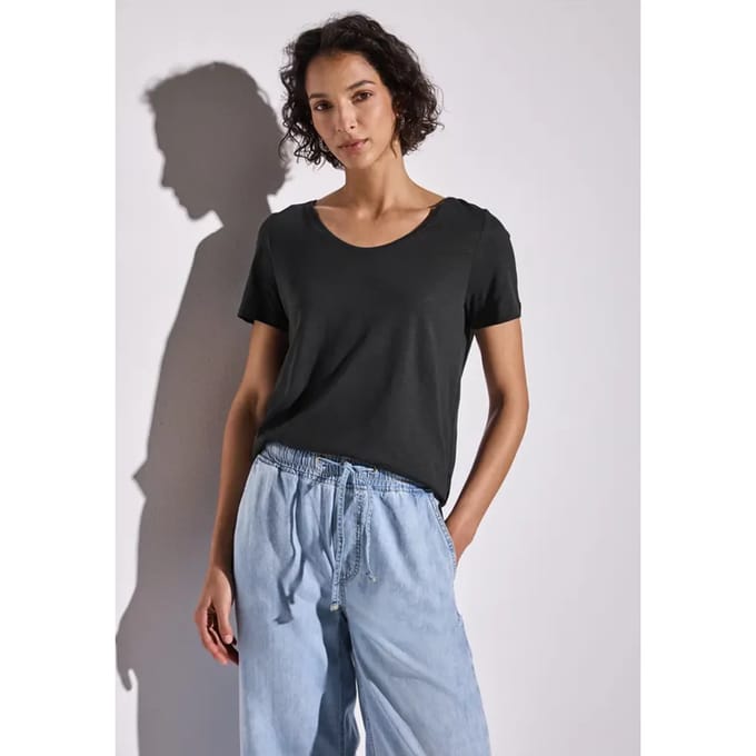 Basic Shirt in effen kleur