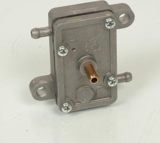 Pompe à essence TNT pour Scooter Beta 50 Quadra 1995 à 1999 Neuf