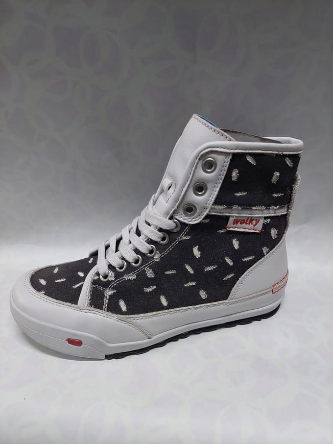 WOLKY 0250 / Dynamic / veterboots / zwart - wit / maat 37