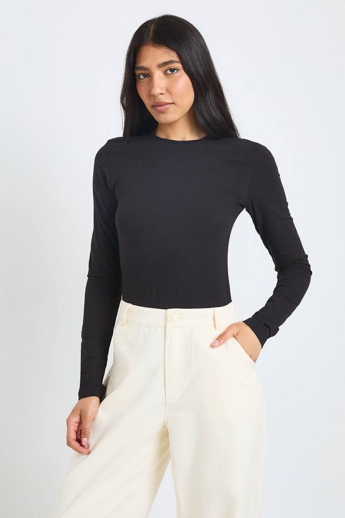 boohoo Dames Lange Basic Bodysuit Met Lange Mouwen En Ronde Hals | Black | Maat: 18
