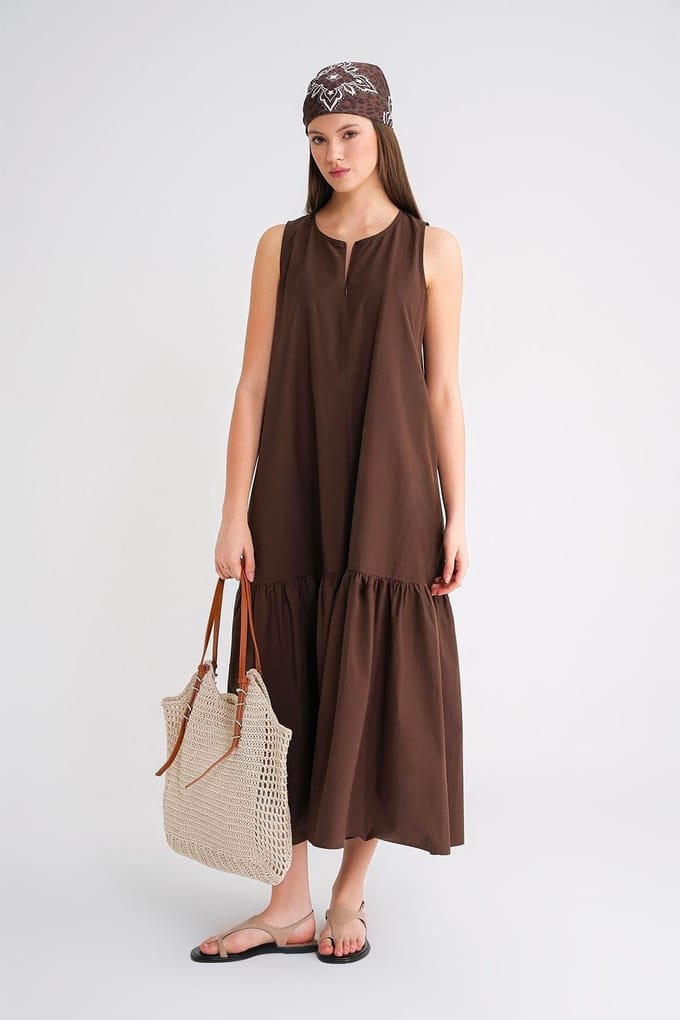 Maxi-jurk met Kraag en Ruffle-details