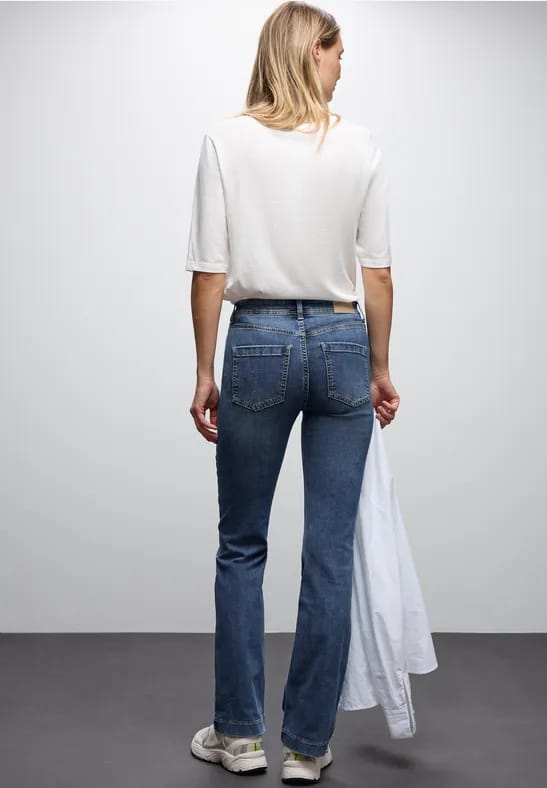 Bootcut jeans