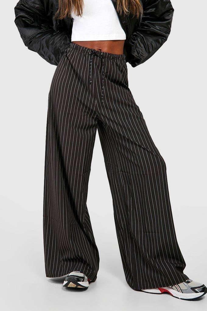 boohoo Dames Stripe Wide Leg Floaty Trousers | Zwart | Maat: 34