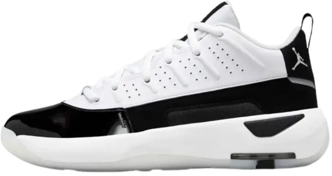 Jordan max aura 7 in de kleur wit.