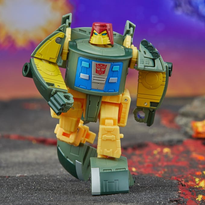 Hasbro Transformers Legacy Deluxe Class Autobot Cosmos 5.5” Action Figure, 8+
