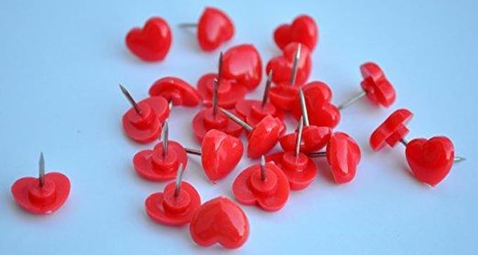 punaises Hartje rood  prikbord
