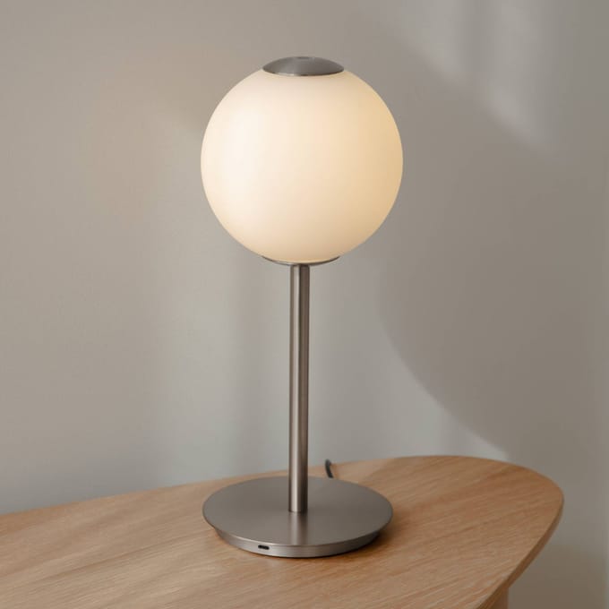 UMAGE LED tafellamp Audrey, staalkleurig, hoogte 37 cm