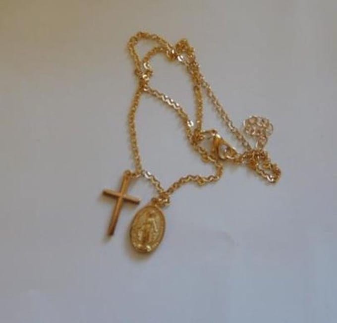 Ketting met hanger kruisje en Maria goudkleur