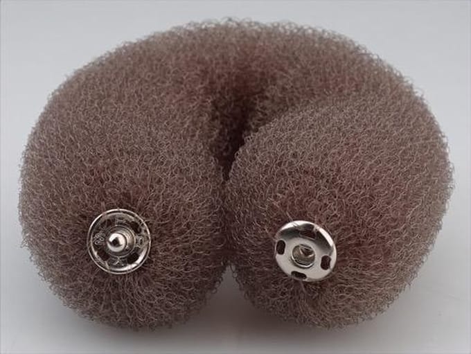 Sibel Knotrol met drukknoop bruin 18cm