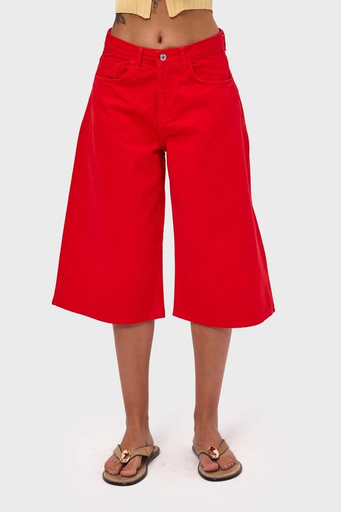 It's Basic - BAGGY BERMUDA SHORT - CRIMSON