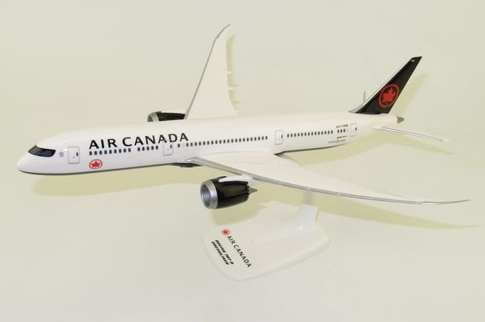 schaalmodel vliegtuig Air Canada Boeing 787-9 schaal 1:200 lengte 31,5cm