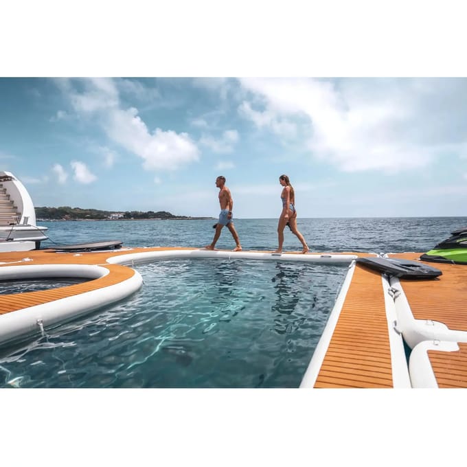 Zwembad Yachtbeach Superior Pool 6.16