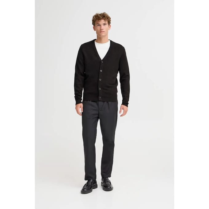 Gebreid jack met knoopsluiting model 'HEINE'