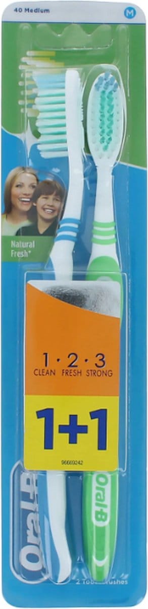 Oral-B 1.2.3 Natural Fresh Duo Pack Tandenborstel - 40 Medium Blue-Green