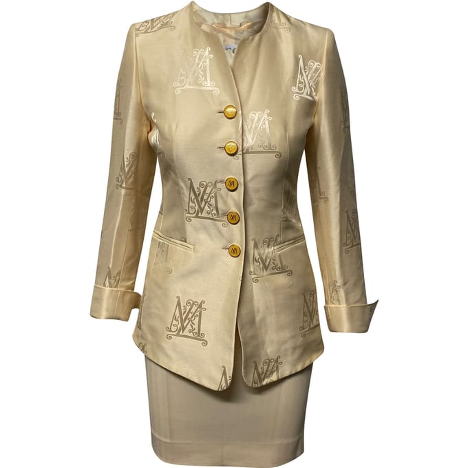 Escada x Margaretha Ley Rokpak Set in Crème Katoen