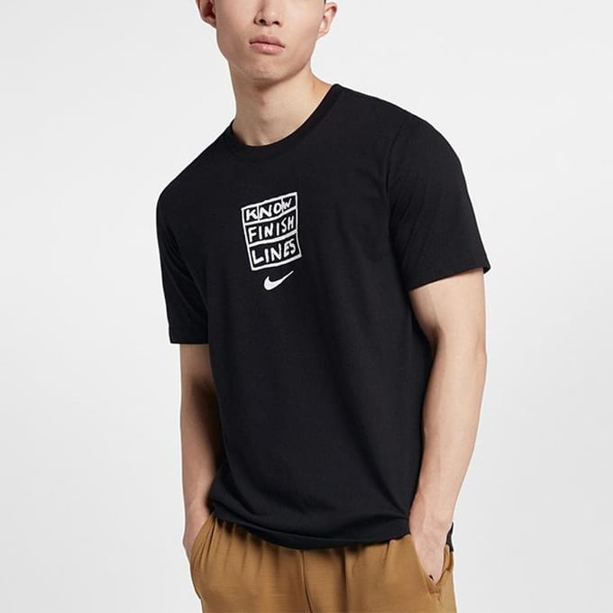 T-shirts Nike Homme Col Rond Coupe Droite Modérée AO0630-010 L gray