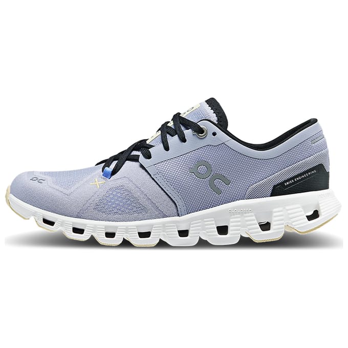 On Running Cloud X 3 Blanc Nimbus (Aux femmes) Baskets pour femmes 60.98253 38 gray