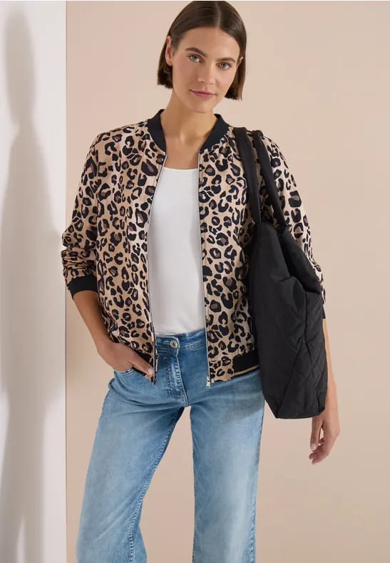 Lichtgewicht blouson met rits en leoprint