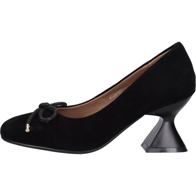 Emanuelle Vee zwarte hakken schoenen